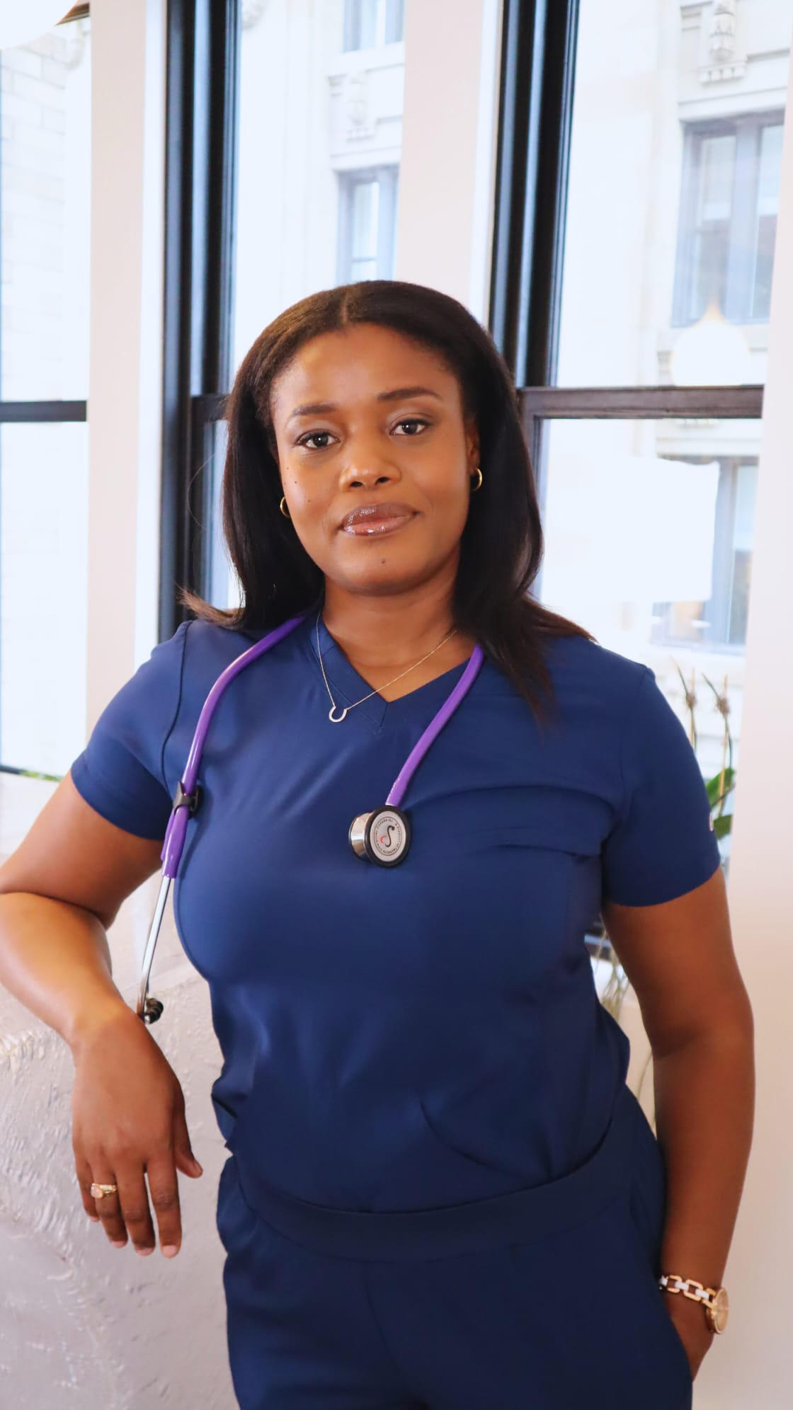 Lovelie Versière Lovelie Versière - Fondatrice LV Soins à domicile,